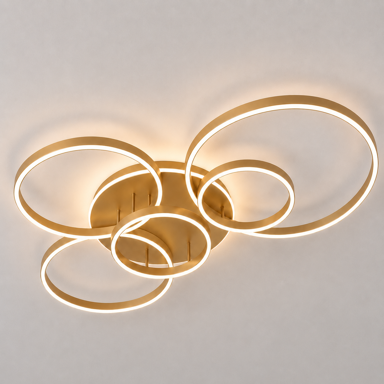 Plafonnier LED Nordique à Anneaux | Lustre Aluminium & Acrylique | 3 Couleurs